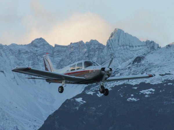 Aeronave Piper Cherokee LV-LCF à venda